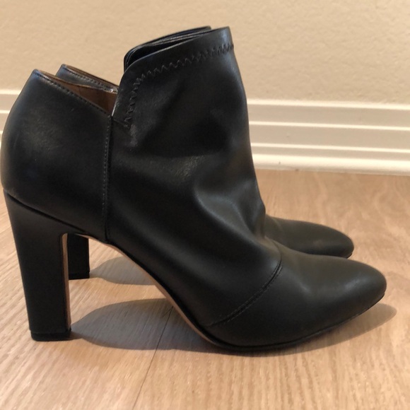 Franco Sarto Kairi Bootie - Picture 2 of 6
